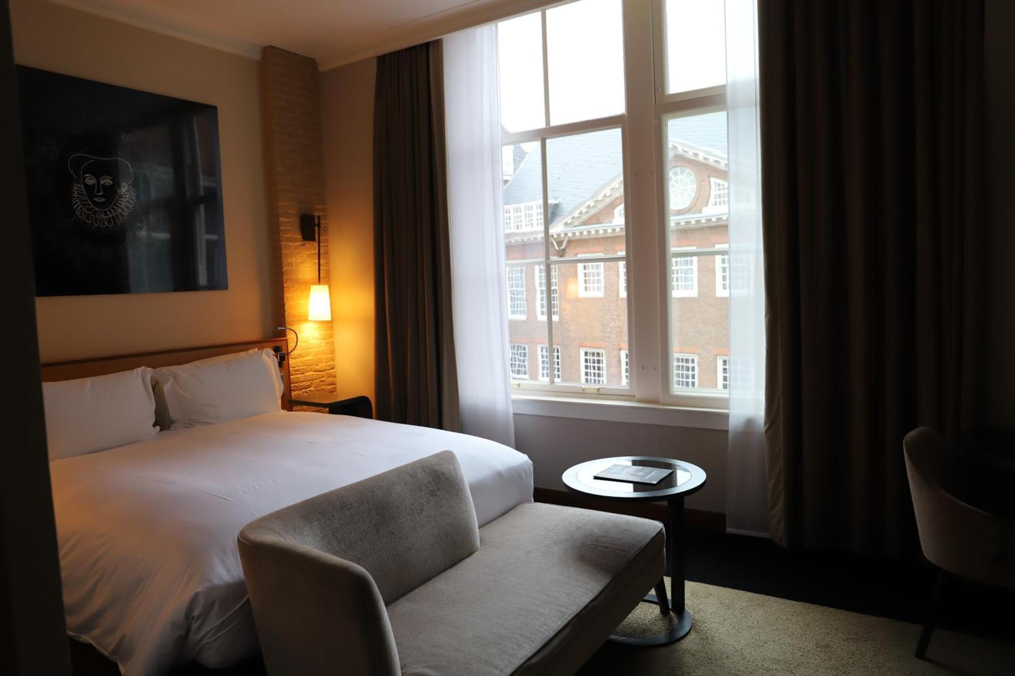 Sofitel Legend The Grand Amsterdam Hotel Exterior photo A room at the hotel