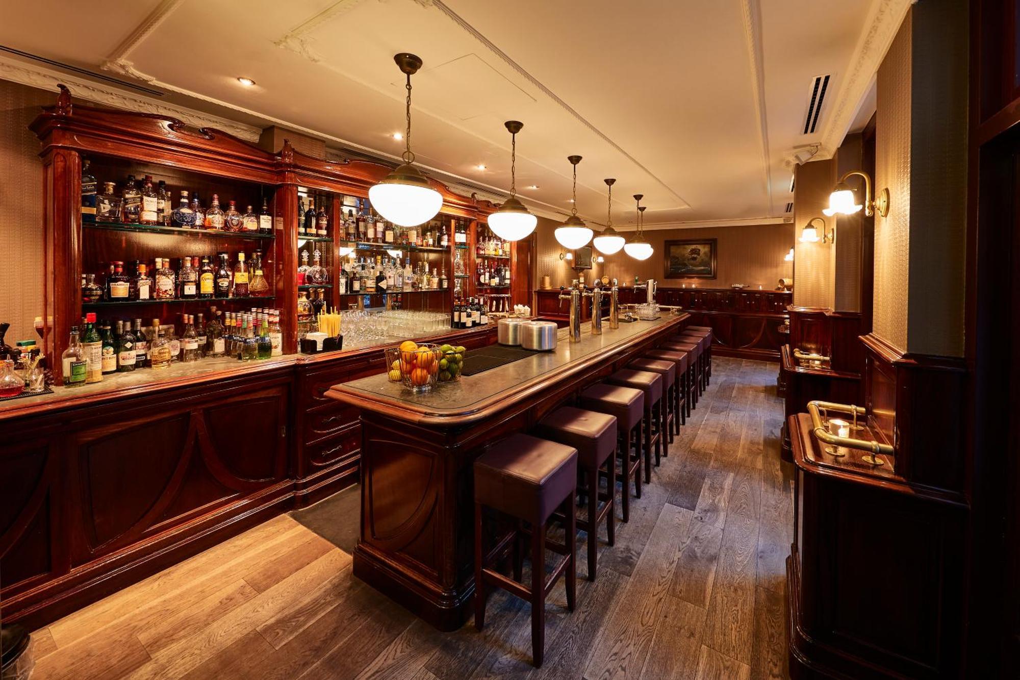 Sofitel Legend The Grand Amsterdam Hotel Exterior photo The bar at the American Bar