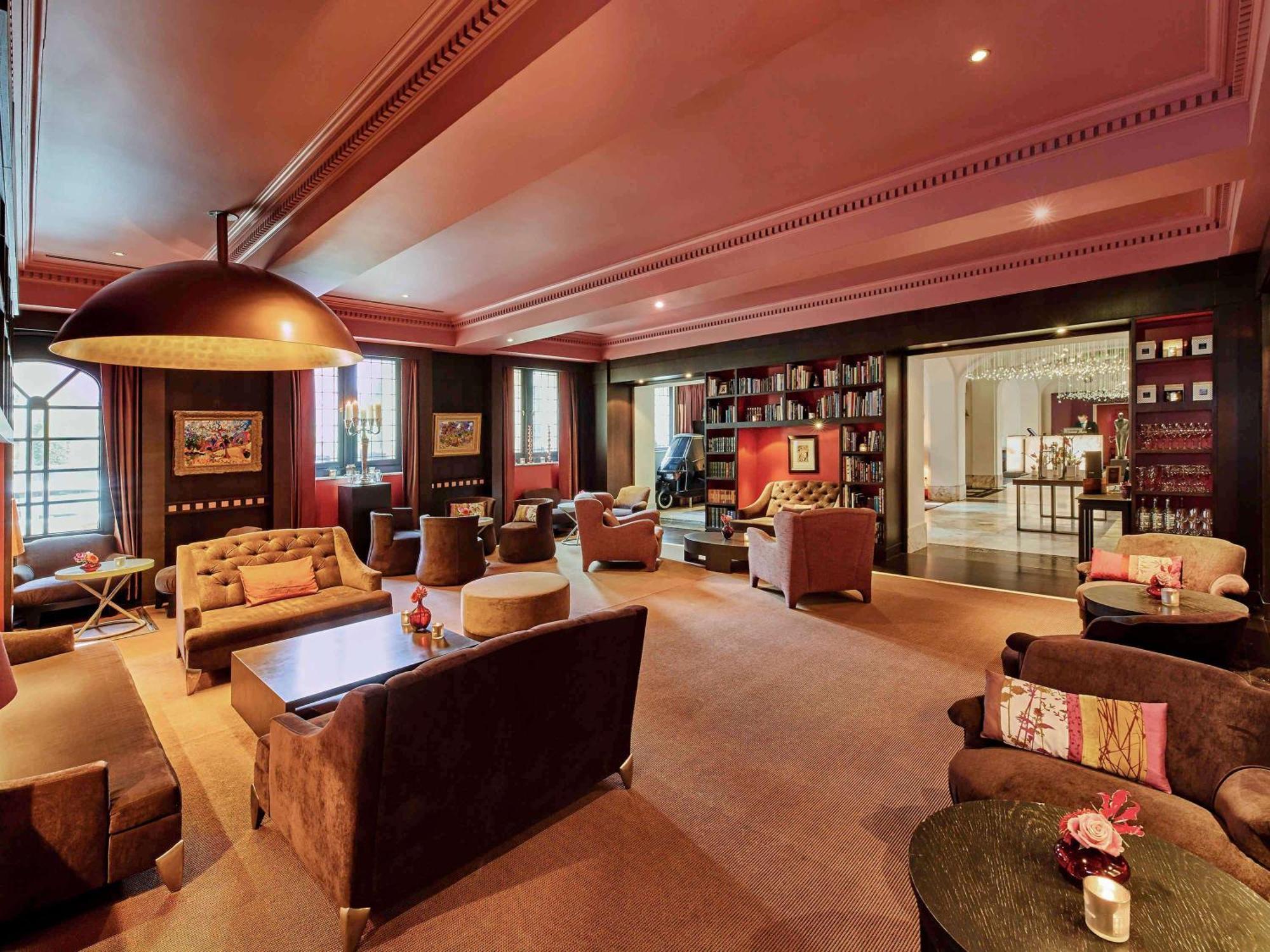 Sofitel Legend The Grand Amsterdam Hotel Exterior photo Library at The Oberoi, Mumbai